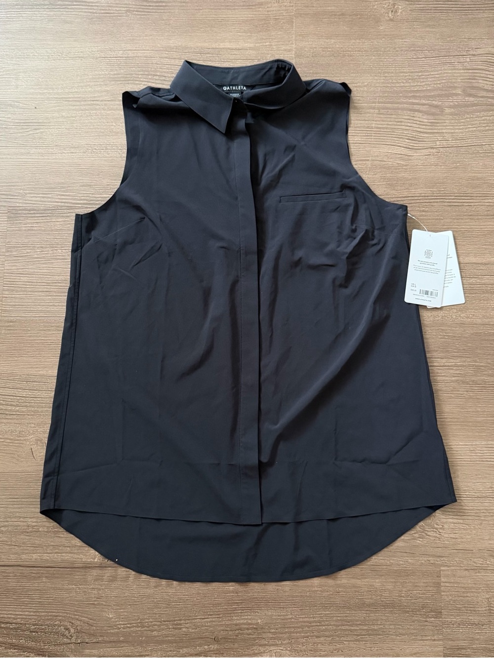 NWT Athleta Urbanite II Tank Black Button Down Top Large